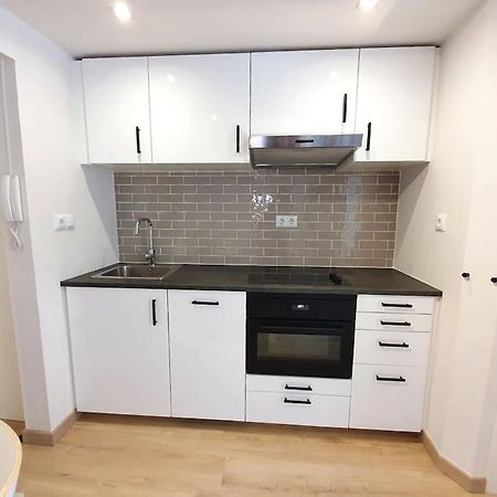 Acogedor Piso En El Centro De Sabinanigo Lejlighed Eksteriør billede